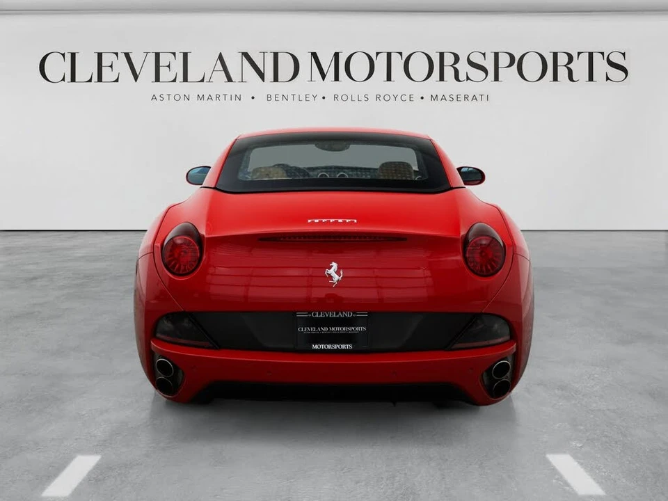 2010 Ferrari California - Image 8 of 31