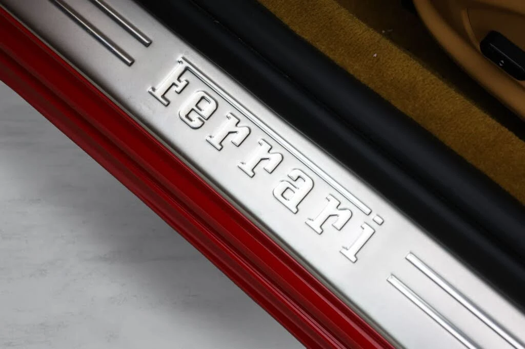 2010 Ferrari California - Image 17 of 31