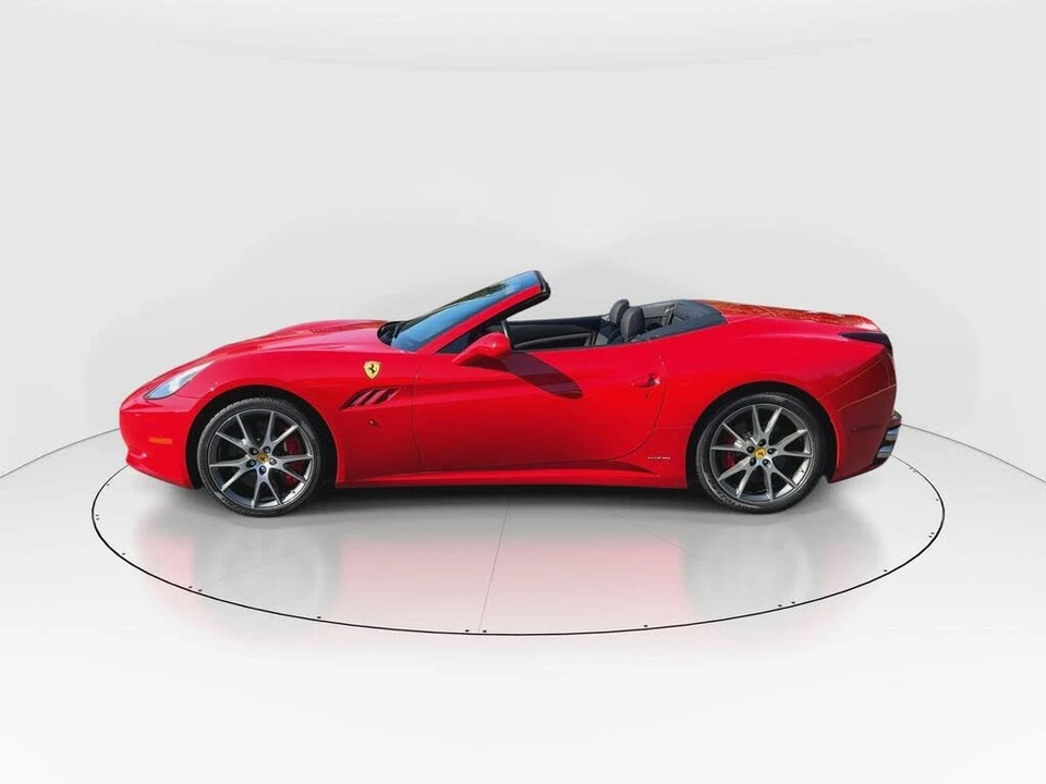 2010 Ferrari California - Image 5 of 31