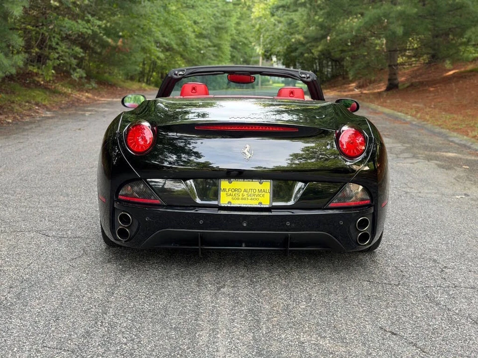2010 Ferrari California - Image 11 of 31
