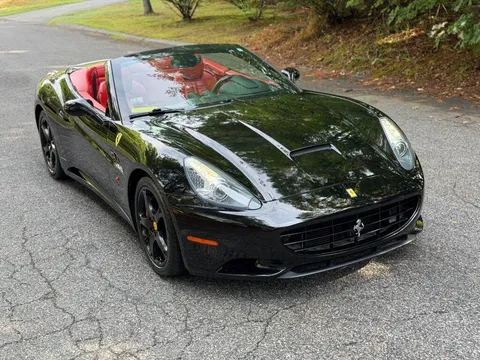 2010 Ferrari California GT Convertible