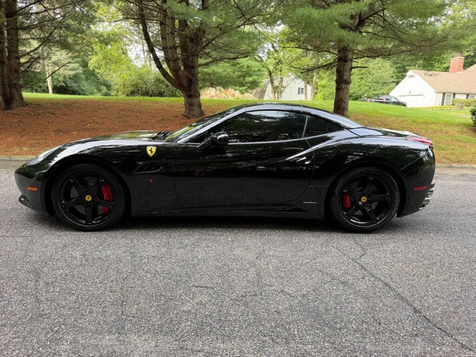 2010 Ferrari California - Image 27 of 31