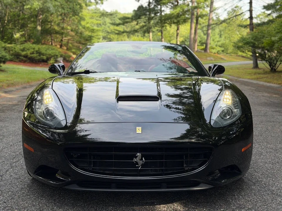 2010 Ferrari California - Image 3 of 31