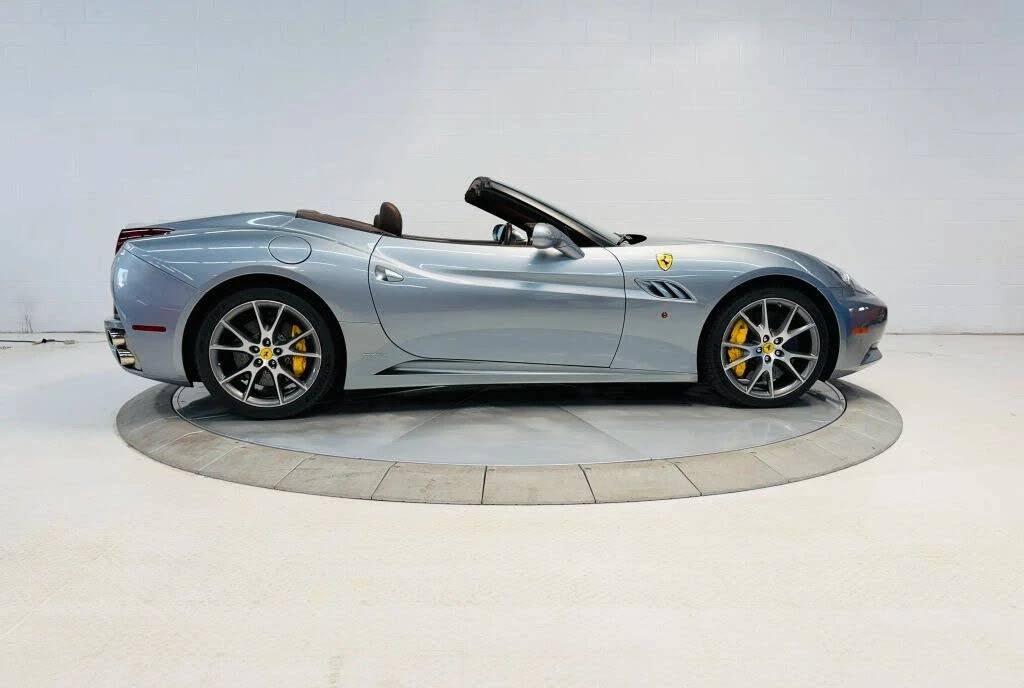 2010 Ferrari California - Image 10 of 31