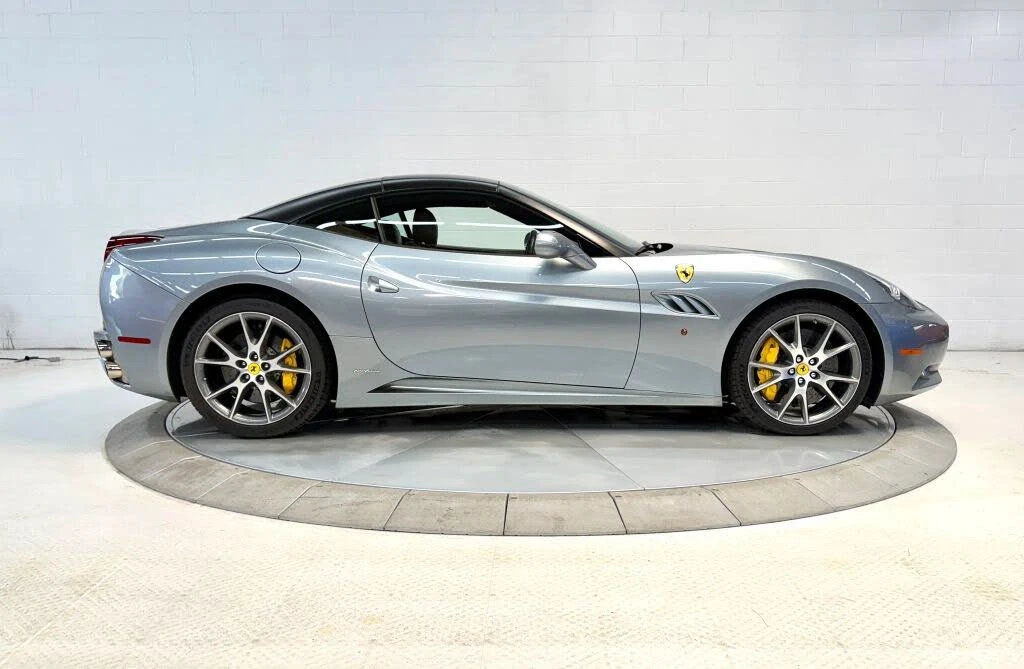 2010 Ferrari California - Image 3 of 31