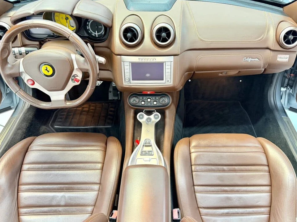 2010 Ferrari California - Image 24 of 31