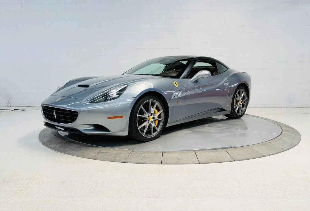 2010 Ferrari California - Image 12 of 31