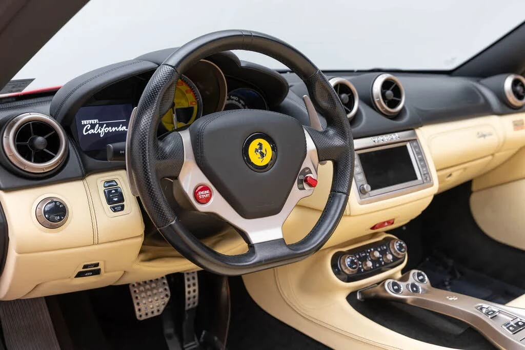 2010 Ferrari California - Image 2 of 31