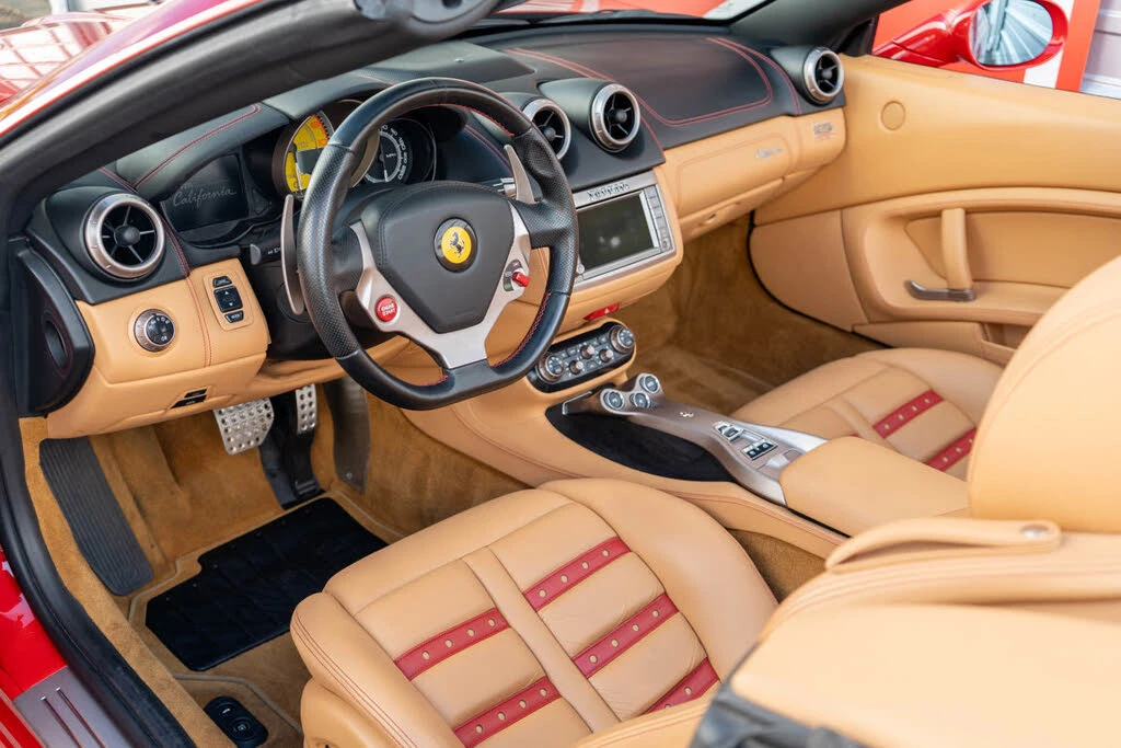2010 Ferrari California - Image 10 of 31