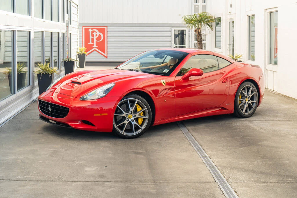 2010 Ferrari California - Image 9 of 31