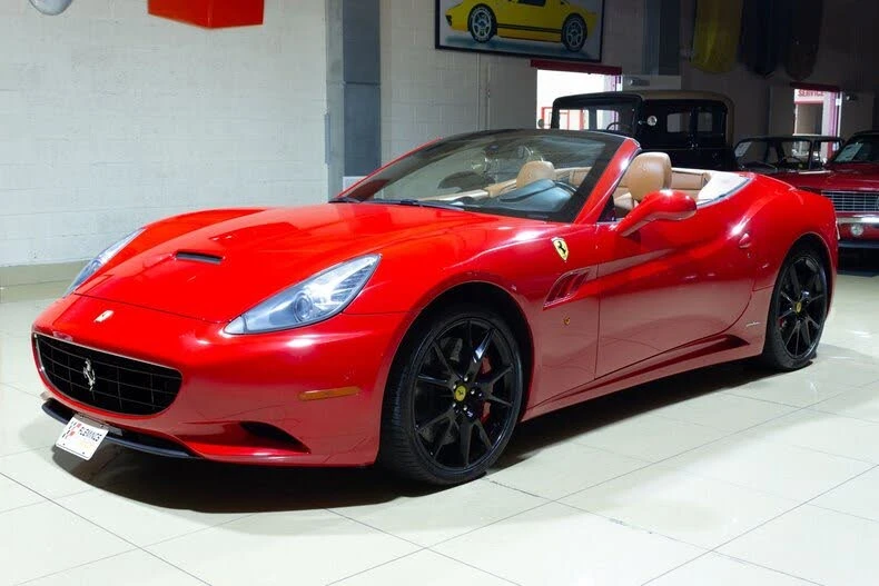 2010 Ferrari California - Image 2 of 7