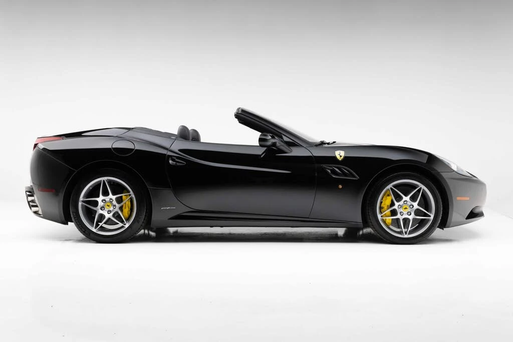 2010 Ferrari California - Image 27 of 31