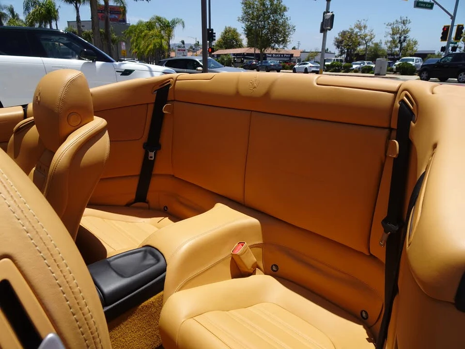 2010 Ferrari California - Image 13 of 19
