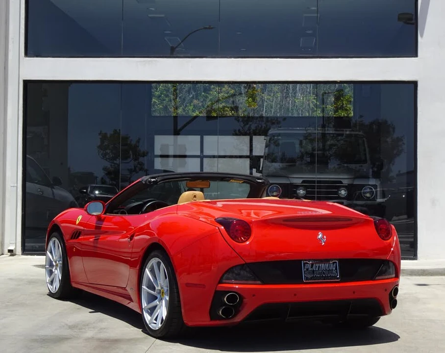 2010 Ferrari California - Image 5 of 19