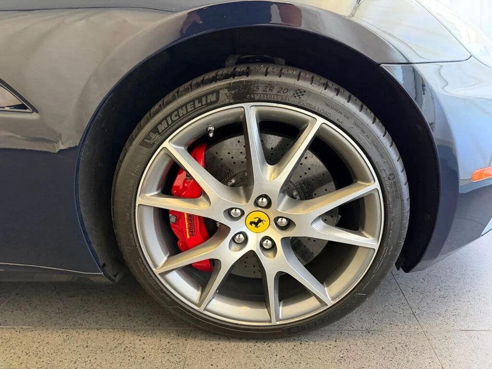 2010 Ferrari California - Image 13 of 27