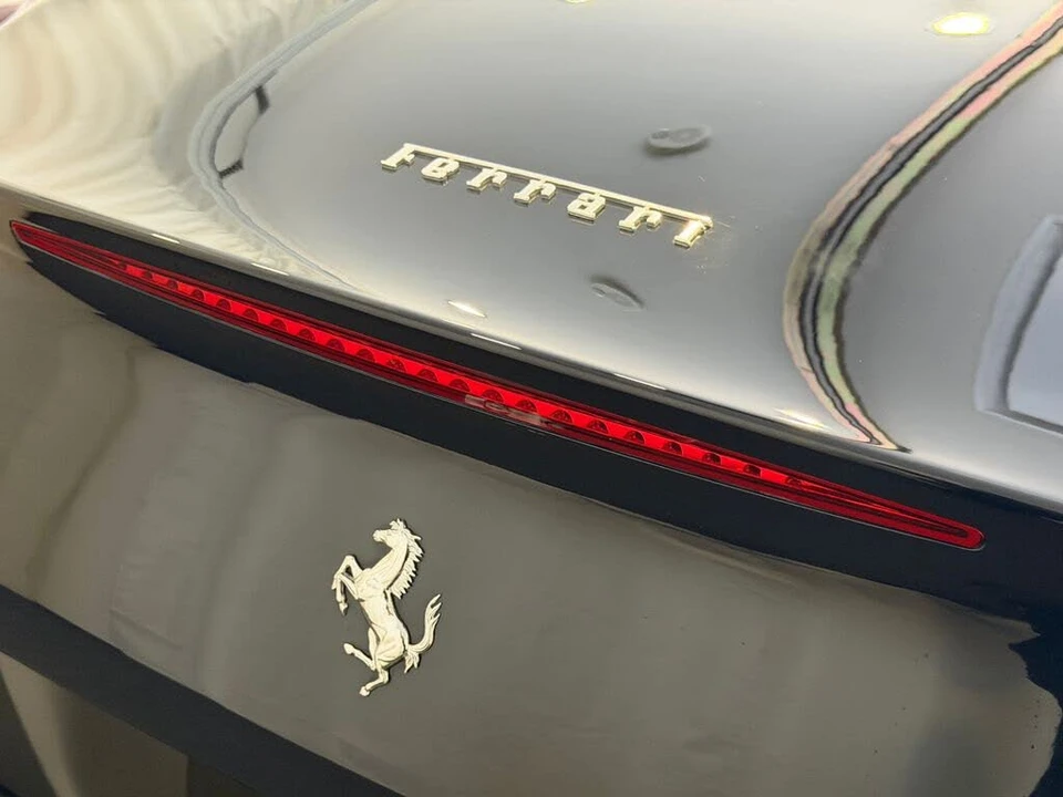 2010 Ferrari California - Image 25 of 27