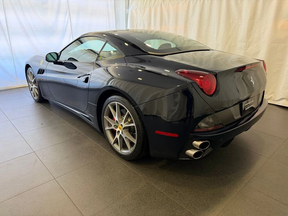 2010 Ferrari California - Image 3 of 27