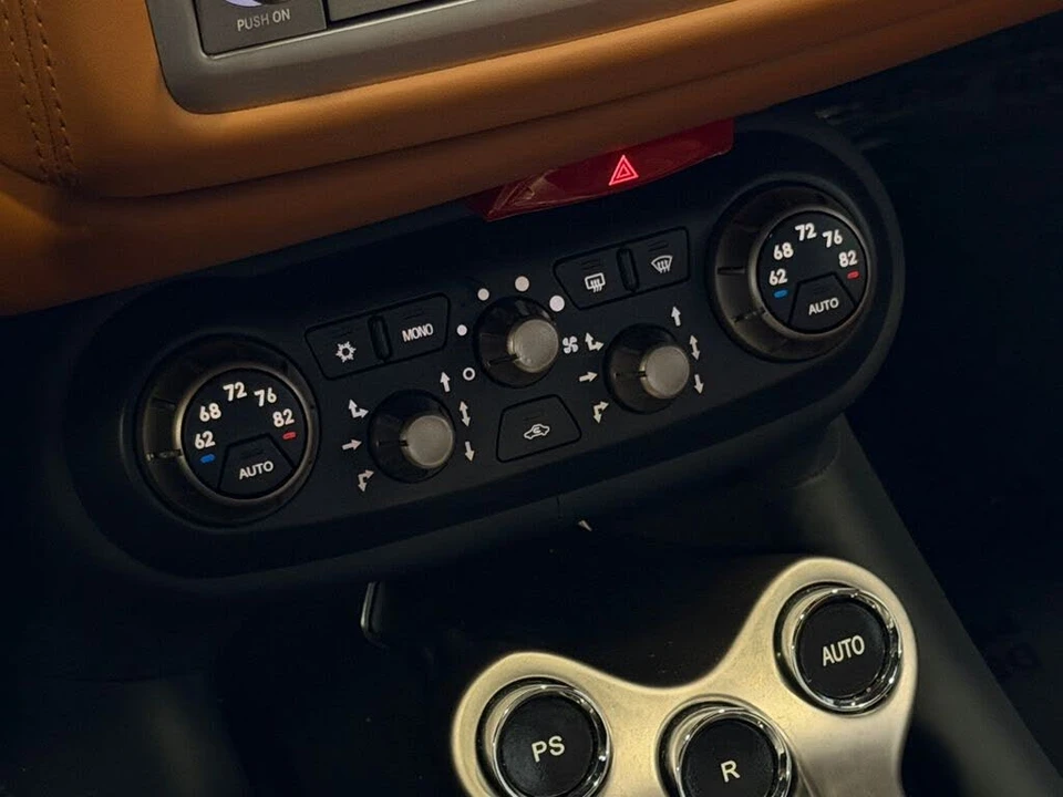 2010 Ferrari California - Image 23 of 27