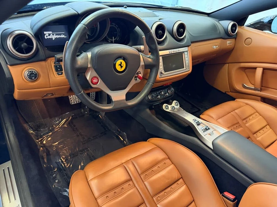 2010 Ferrari California - Image 4 of 27