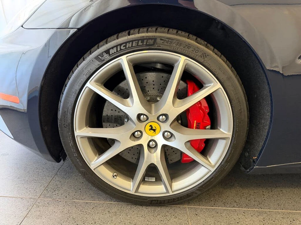 2010 Ferrari California - Image 10 of 27