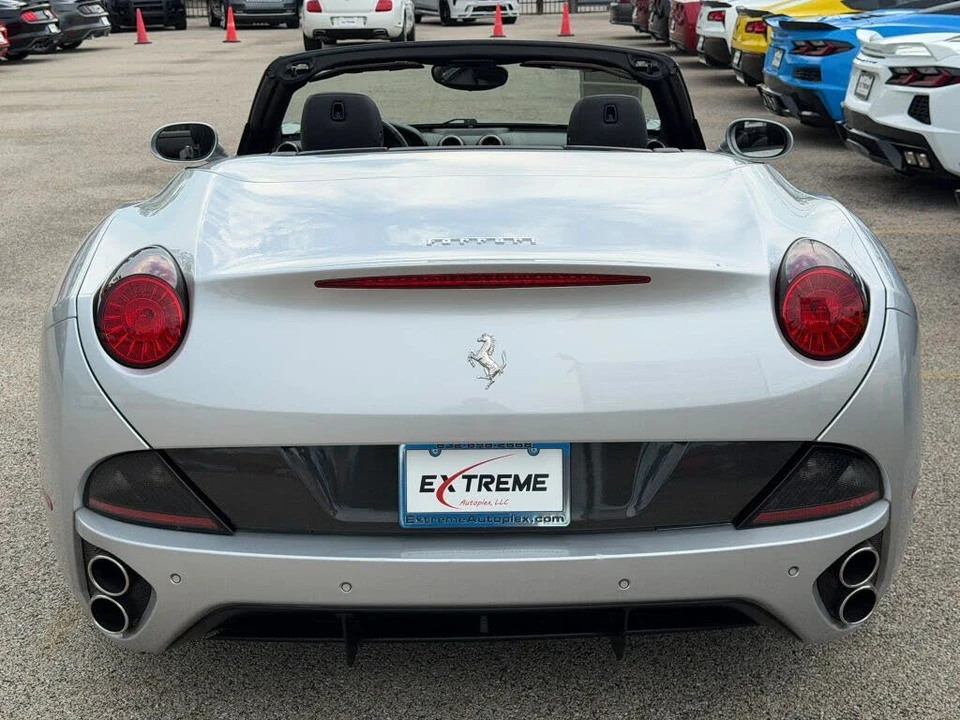 2010 Ferrari California - Image 3 of 31