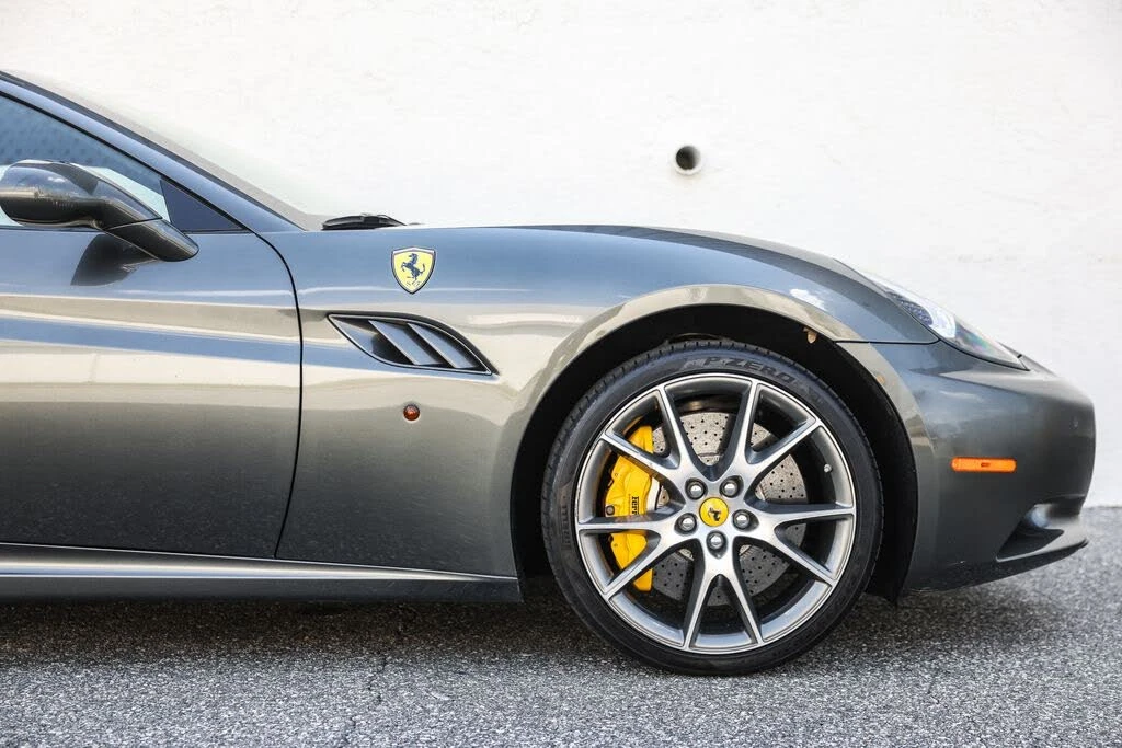 2010 Ferrari California - Image 3 of 31