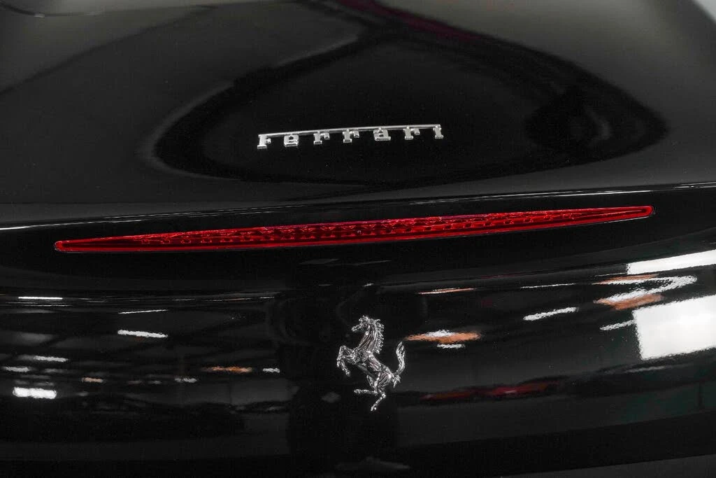 2010 Ferrari California - Image 25 of 31