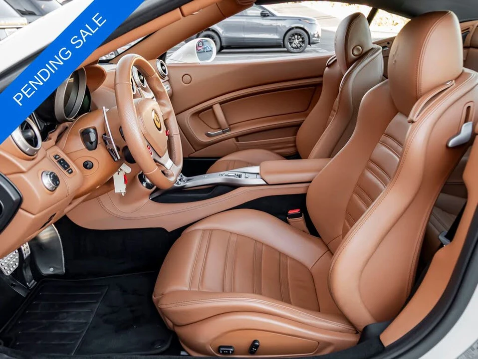 2010 Ferrari California - Image 18 of 31