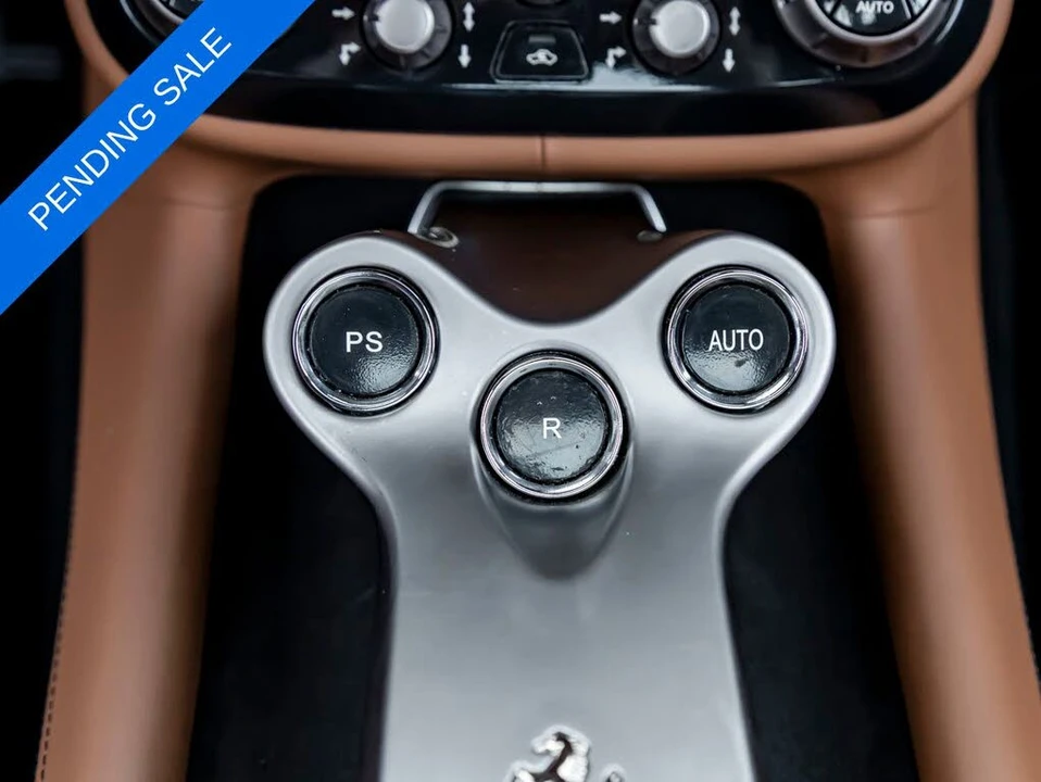2010 Ferrari California - Image 27 of 31