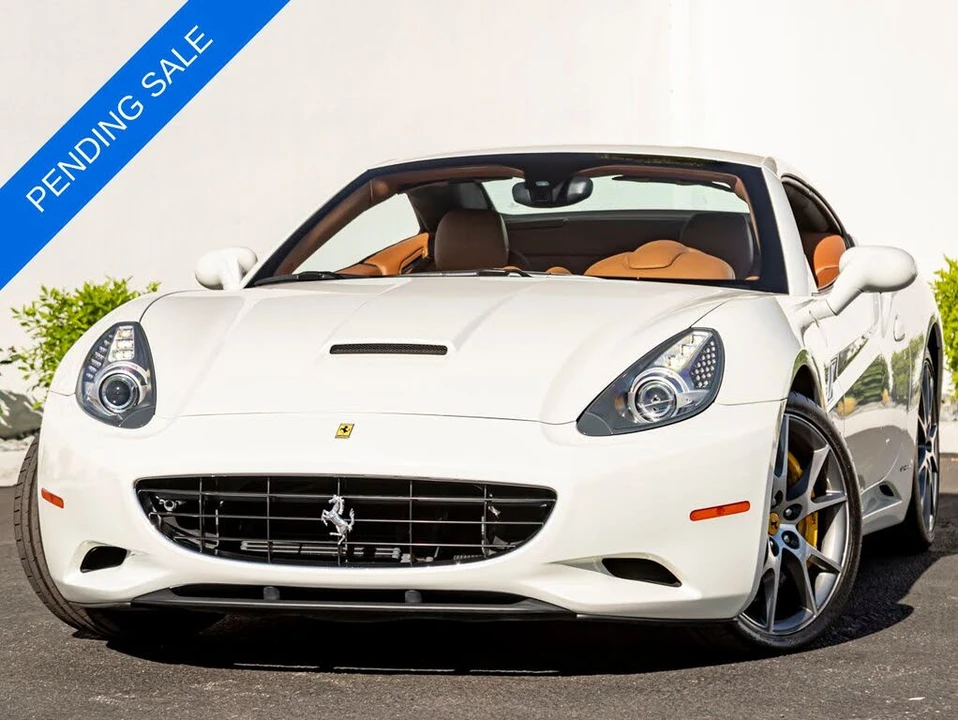 2010 Ferrari California - Image 2 of 31