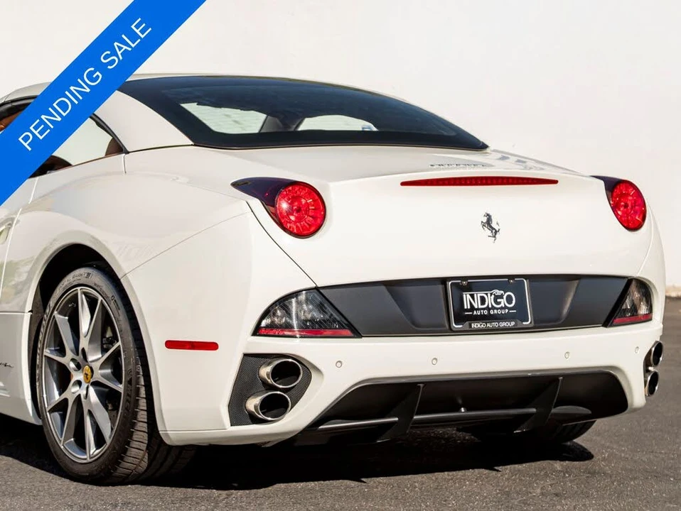 2010 Ferrari California - Image 12 of 31