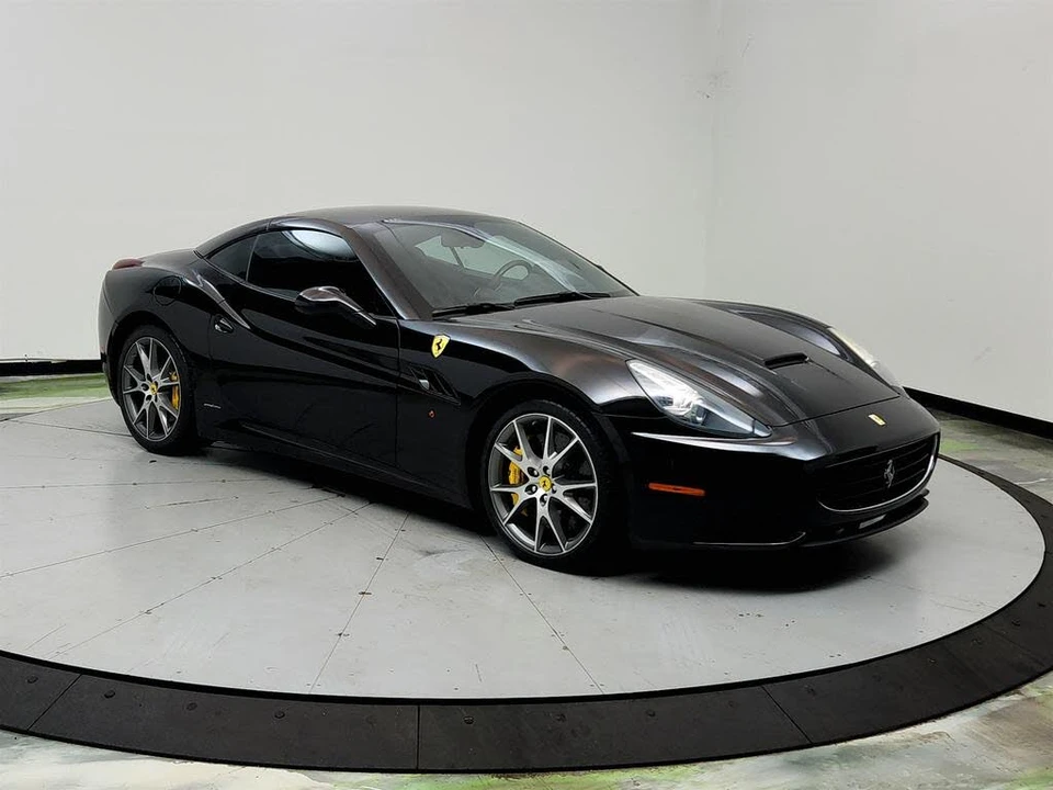 2010 Ferrari California - Image 3 of 31