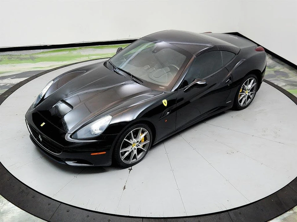 2010 Ferrari California - Image 26 of 31