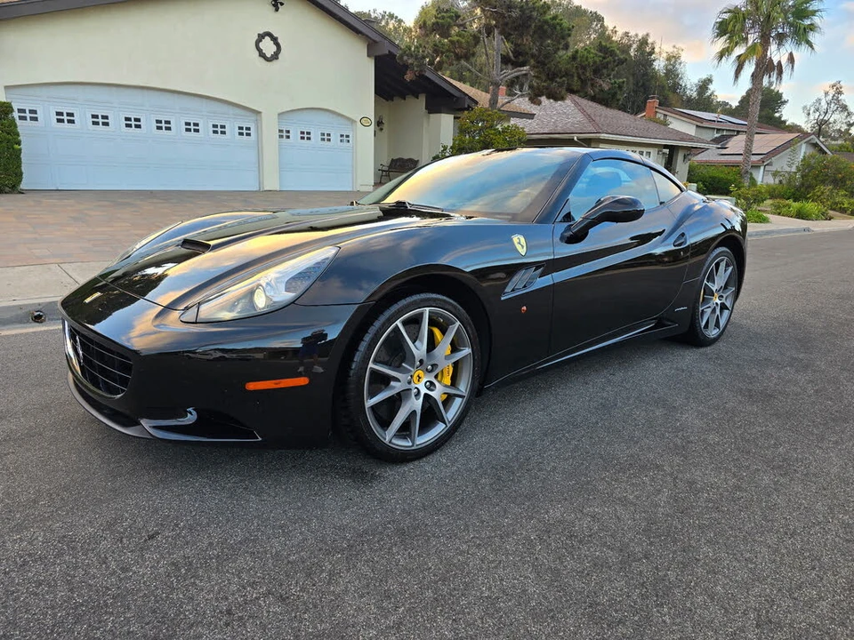 2010 Ferrari California - Image 20 of 31