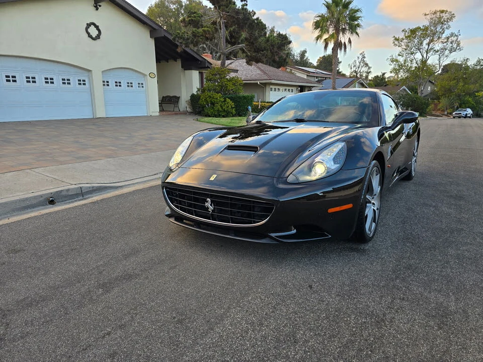 2010 Ferrari California - Image 17 of 31