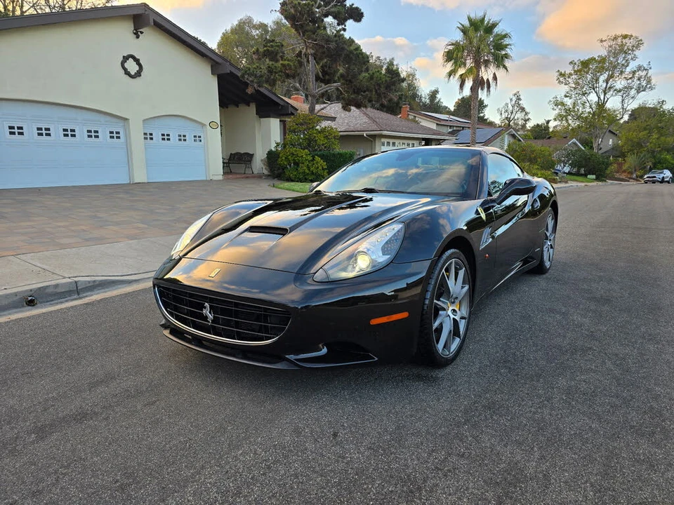 2010 Ferrari California - Image 18 of 31