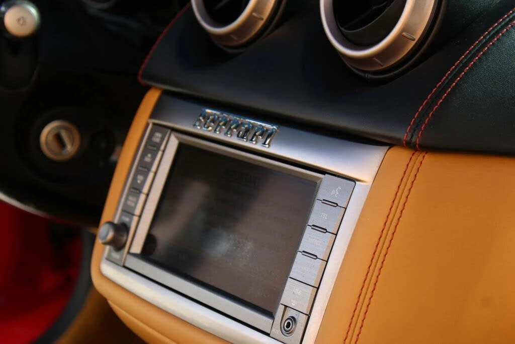 2010 Ferrari California - Image 29 of 31