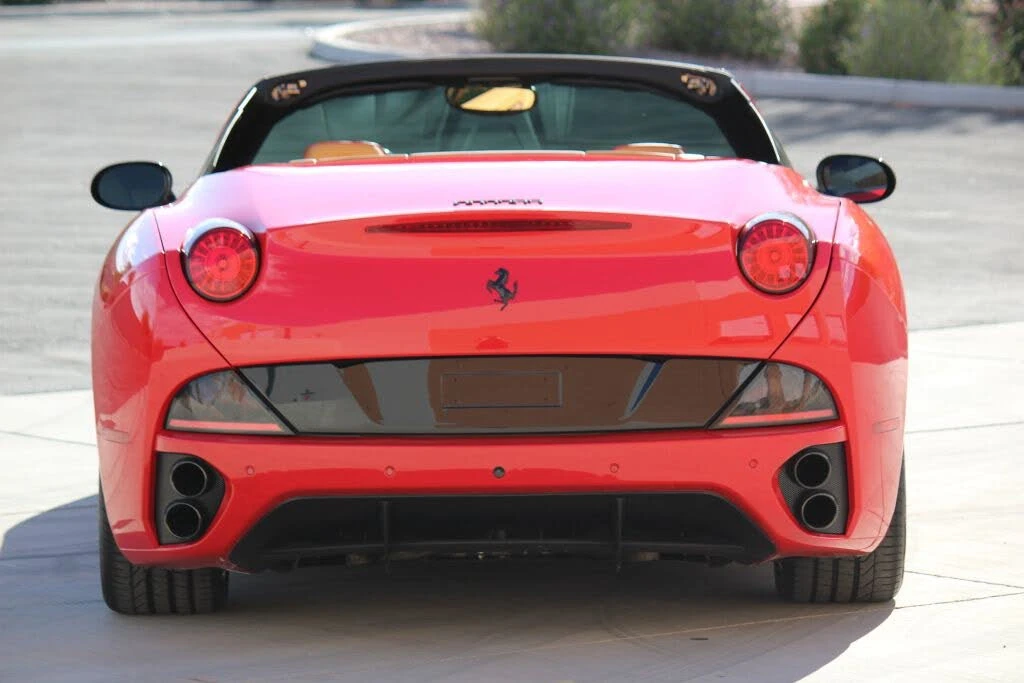 2010 Ferrari California - Image 12 of 31