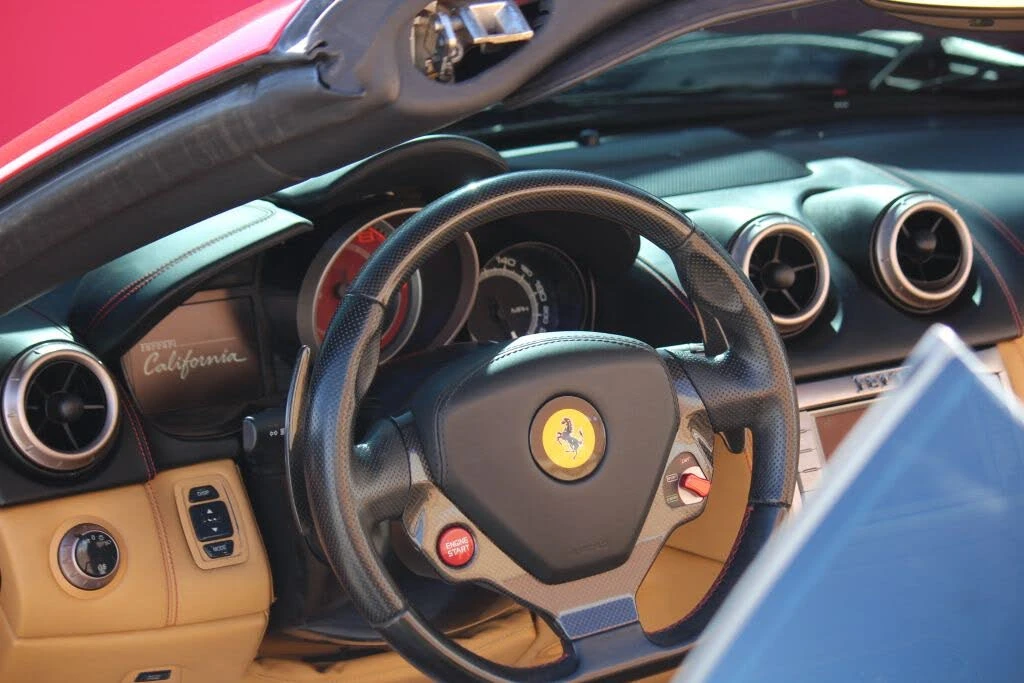 2010 Ferrari California - Image 22 of 31