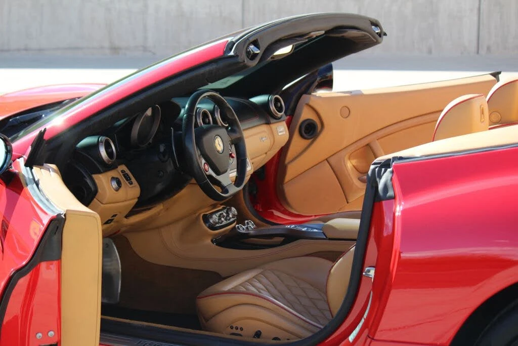 2010 Ferrari California - Image 4 of 31