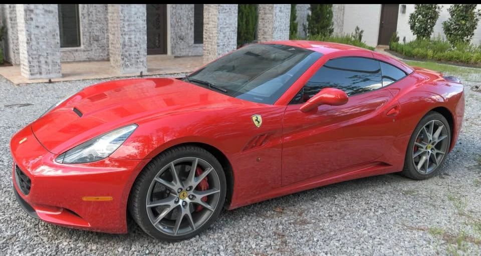 2010 Ferrari California - Image 8 of 8