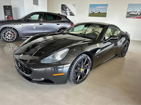 2010 Ferrari California