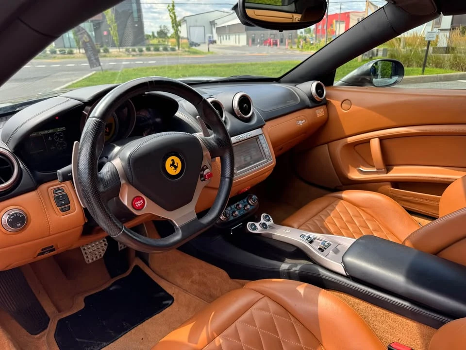 2010 Ferrari California - Image 11 of 18