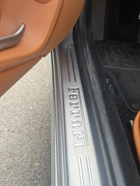 2010 Ferrari California - Image 13 of 20