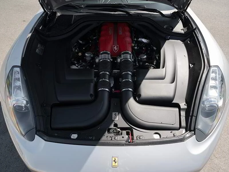 2010 Ferrari California - Image 11 of 19