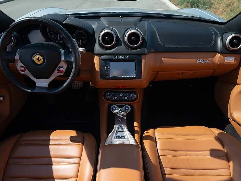 2010 Ferrari California - Image 4 of 19