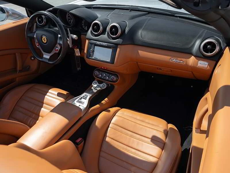 2010 Ferrari California - Image 17 of 19
