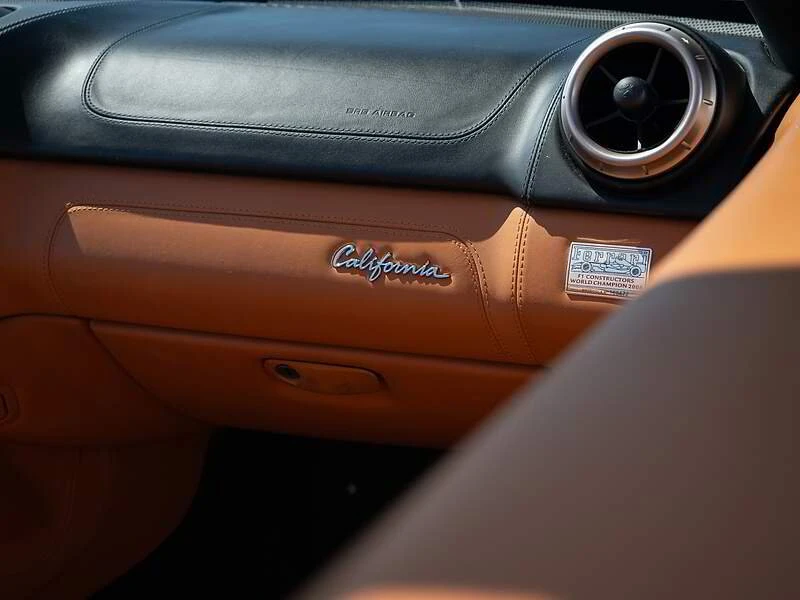 2010 Ferrari California - Image 16 of 19