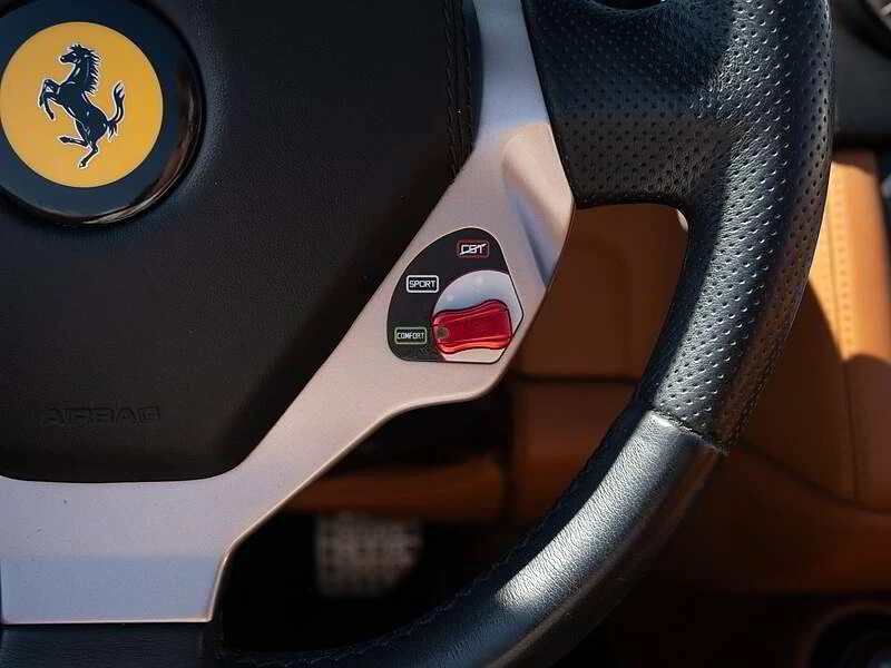2010 Ferrari California - Image 14 of 19