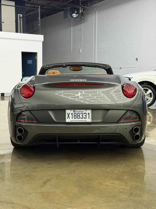 2010 Ferrari California - Image 4 of 9